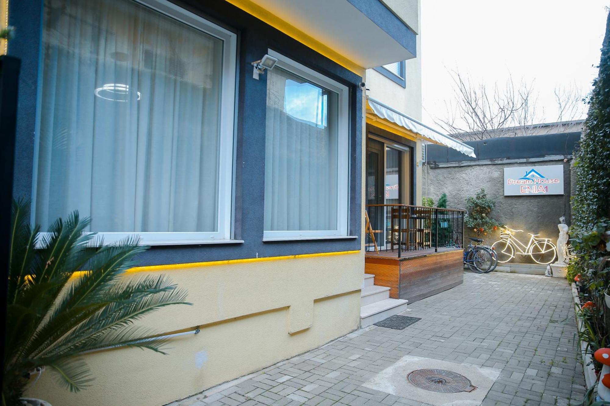 Dream House Enia 1 Apartment Shkodër Екстериор снимка